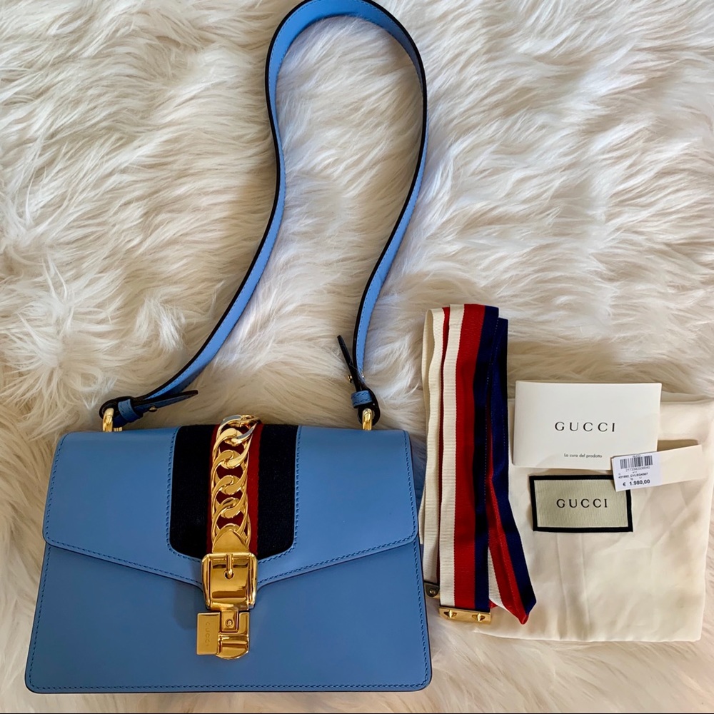 🥰Sold🥰Authentic Gucci-Sylvie Small Shoulder Bag